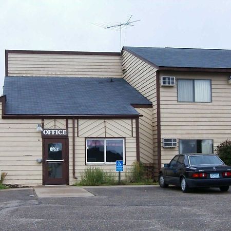 Rum River Motel Princeton Exterior photo